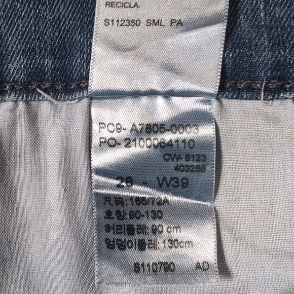 Levi Strauss Signature Gold Women's Plus 28 Classic Taper Jean Mid-Rise Stretch - Picture 9 of 10